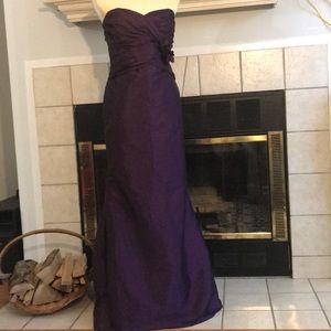 Alvina valenta Maids dress size12 more like 10